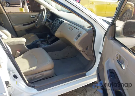 2001 Honda Accord 3.0 Ex z USA, uszkodzony, nr VIN 1HGCG16531A036523